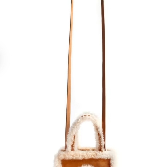 TELFAR X UGG Small Genuine Shearling Shopper (Chestnut) - Picture 2 of 5